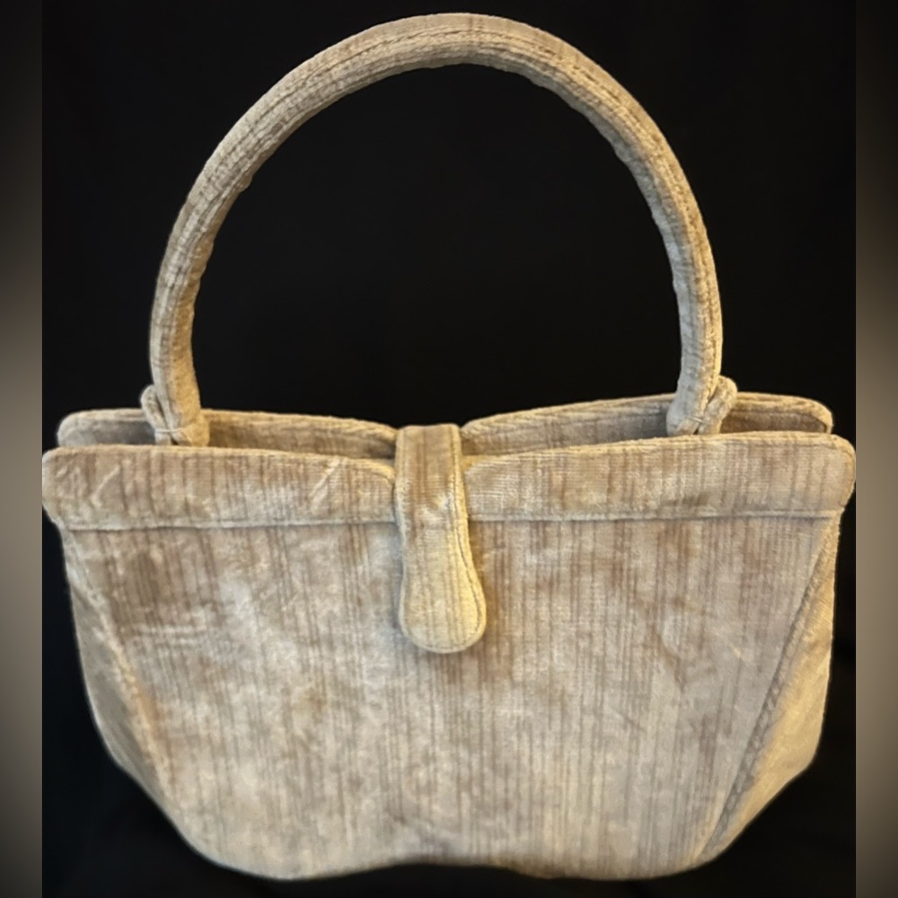 💯% Authentic Rare Vintage BERGDORF GOODMAN Elegant Bag with coin purse & mirror